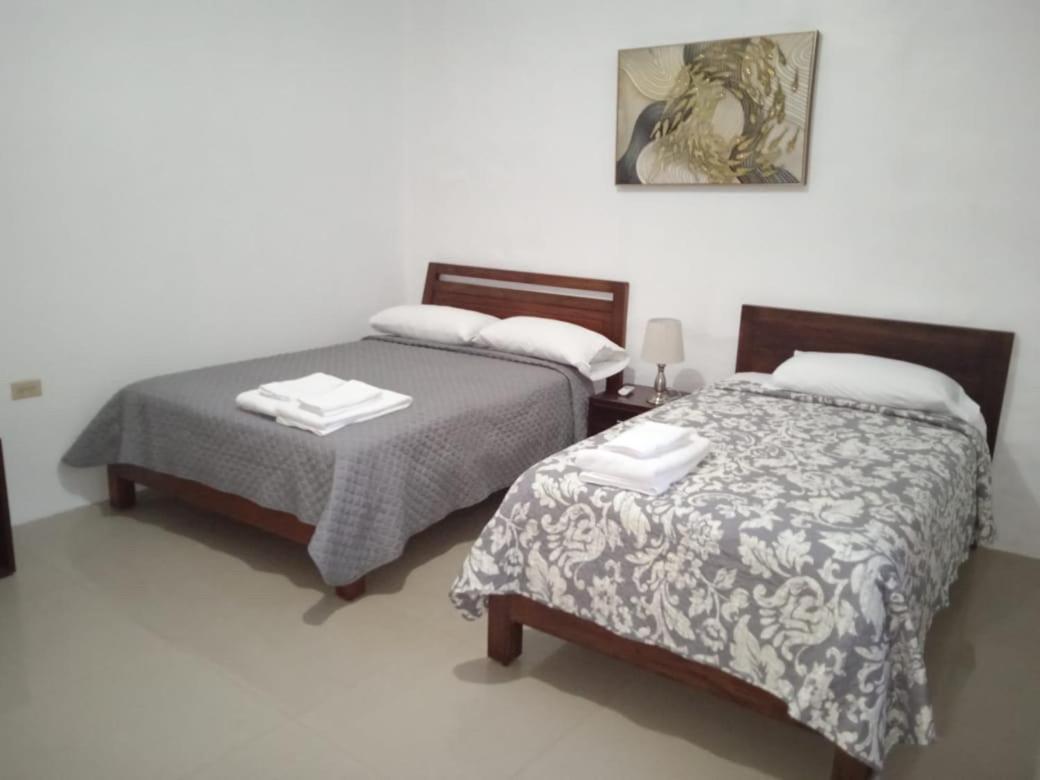 Apartahotel Casa Soleil Puerto Villamil Eksteriør bilde