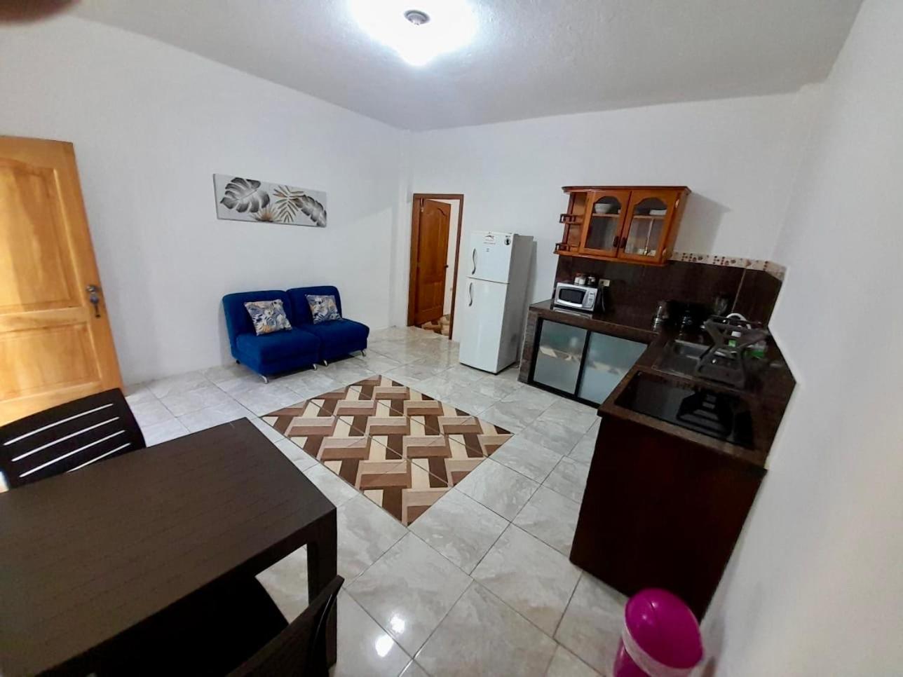 Apartahotel Casa Soleil Puerto Villamil Rom bilde
